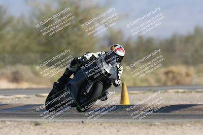 media/Oct-25-2025-Race Pace (Sat) [[47cce5476f]]/Non Verified (1st 20 Minutes of Every Hour)/4-Turn 2 (1112am)/